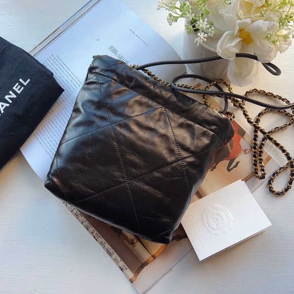 Chanel Calfskin Quilted Mini Chanel 22 Black Bag - Picture 2 of 6